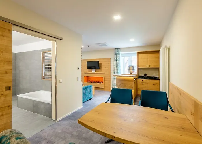 Otel Schwan Und Post Business Quarters 4*