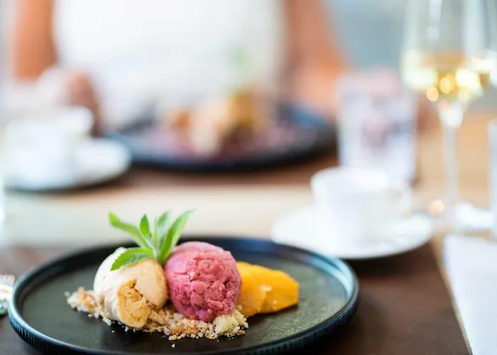Schwan Und Post Business Quarters 4*