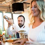Hotel Schwan Und Post Business Quarters 4*