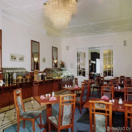 Hotel Schwan Und Post Business Quarters 4*