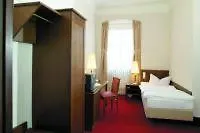 Schwan Und Post Business Quarters 4*